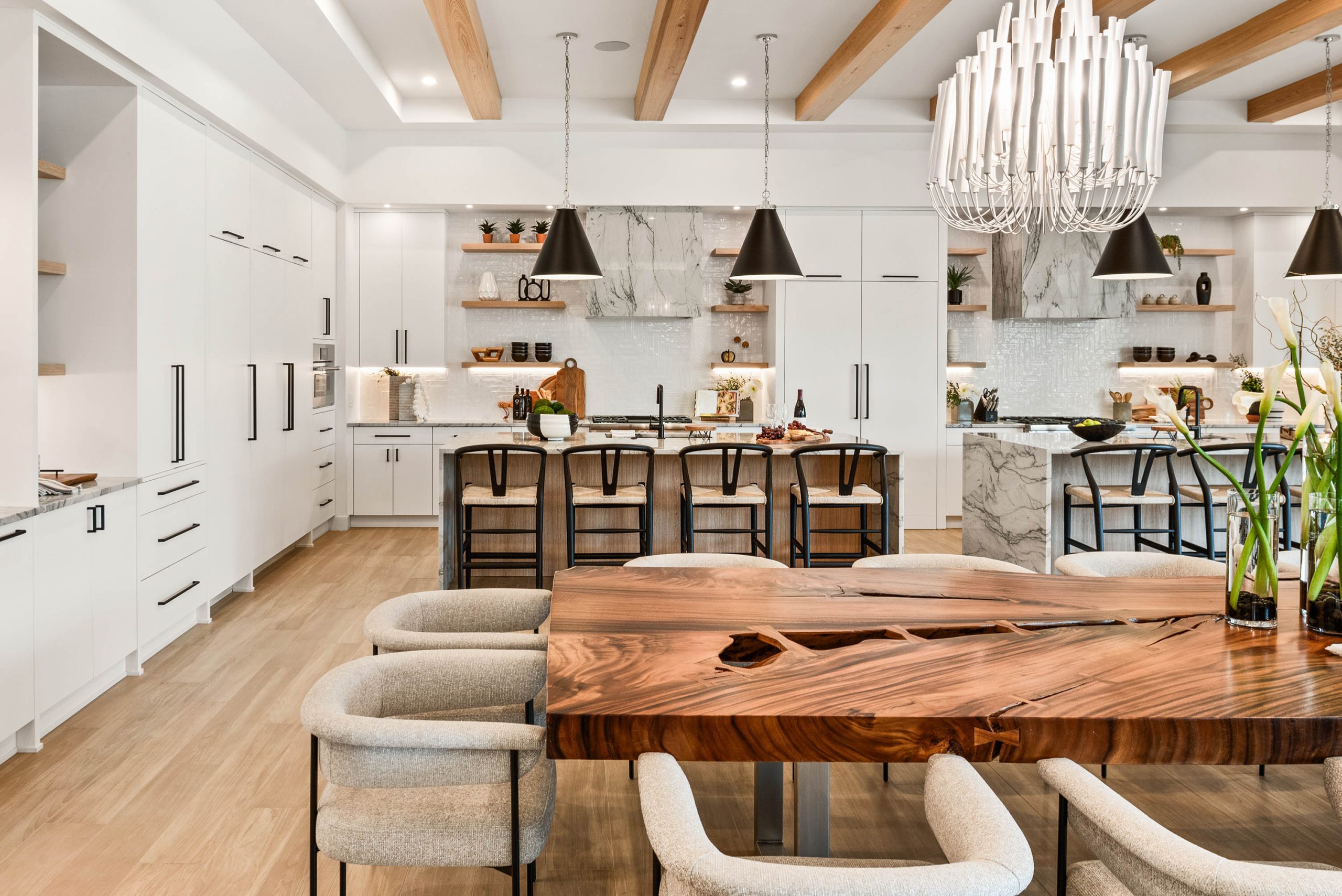 calacatta countertops installed in orlando home
