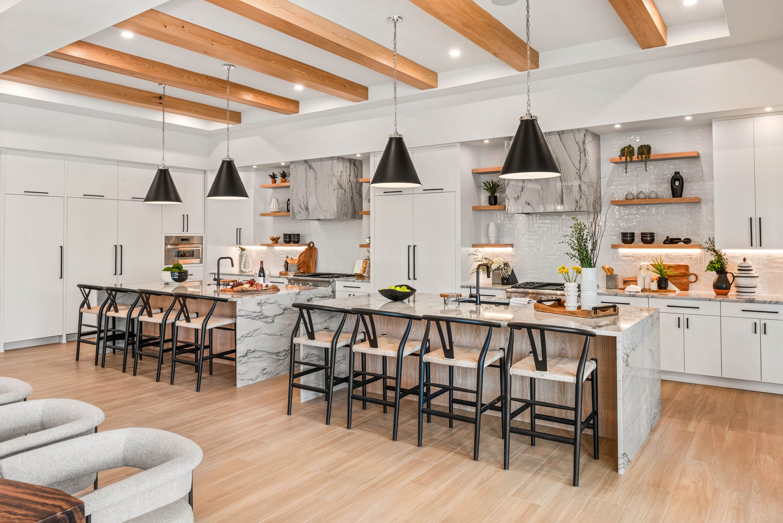 New quartz countertops installed in Orlando FL home by NaturaStone Design